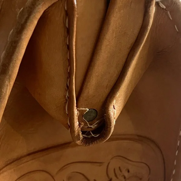 🪸 VINTAGE MR Canoa Industria Argentina Hand Tooled Leather Purse Suitcase Doc… - Picture 7 of 12